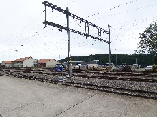 Bahnhof und Stadion